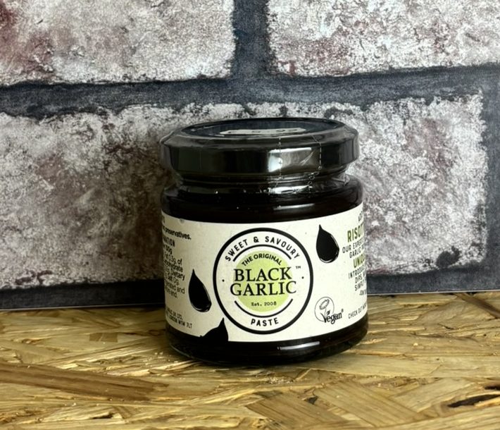 black garlic paste