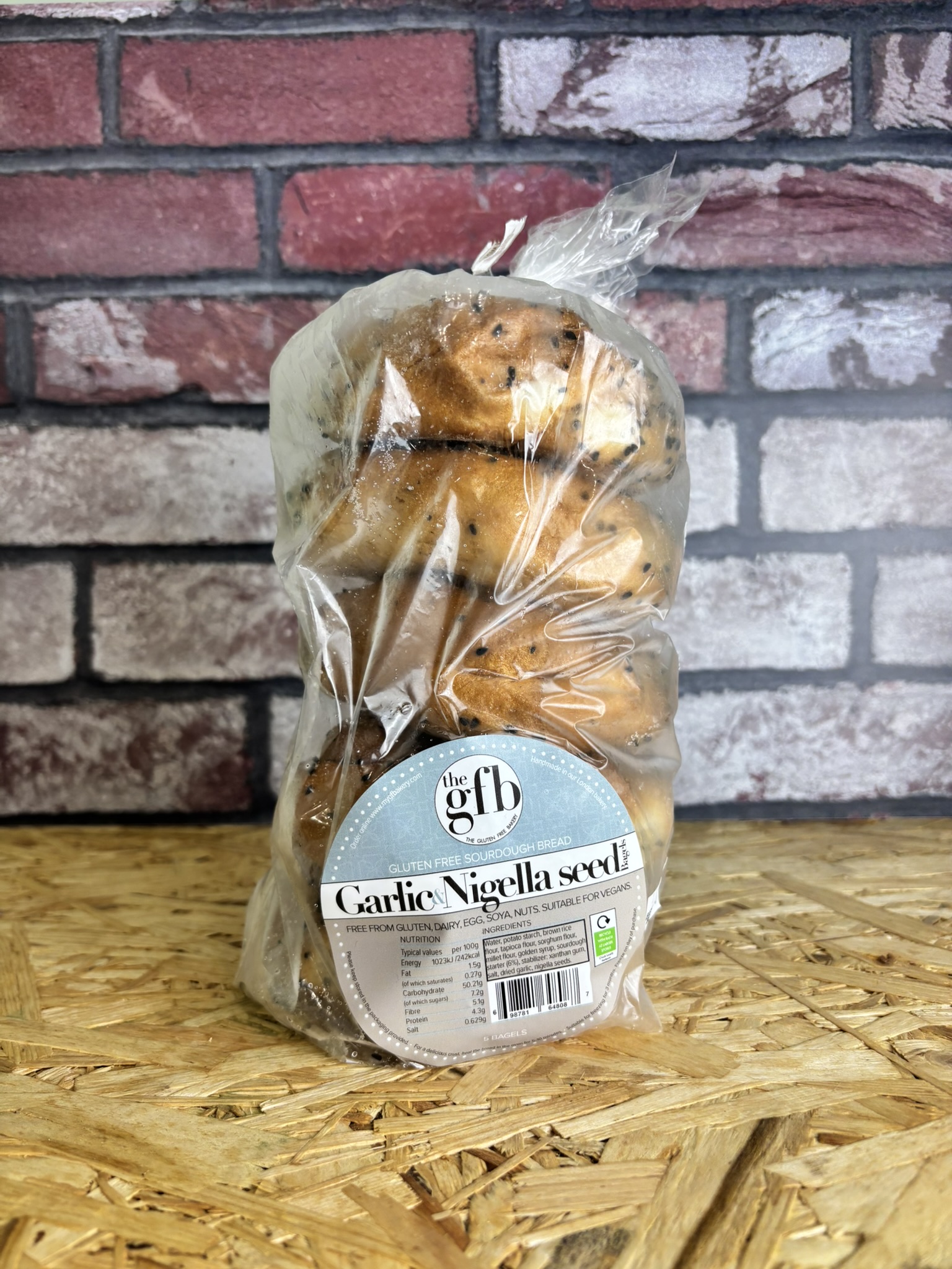 pack of 5 garlic and nigella seed bagels
