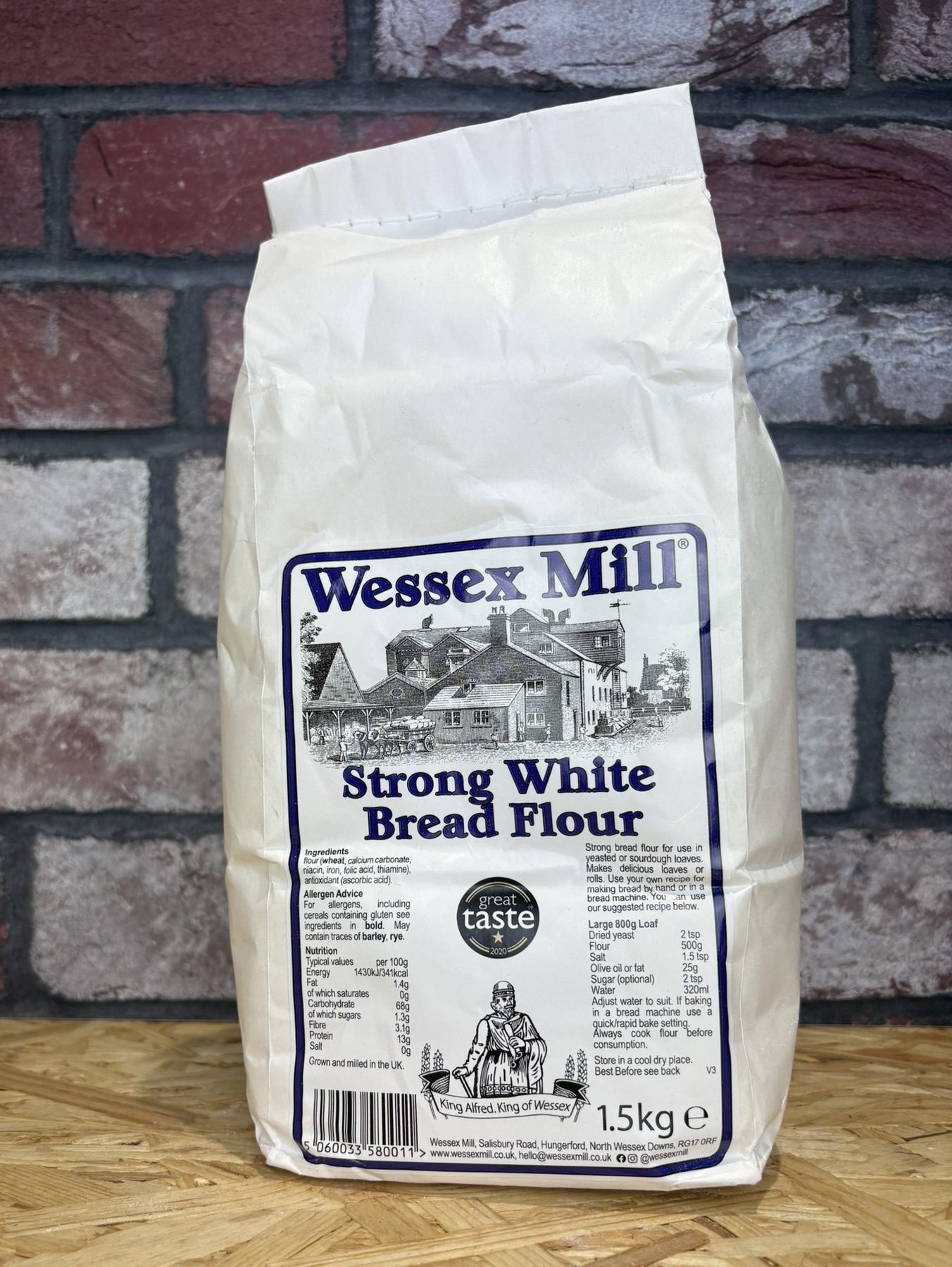 1.5kg bag of strong white bread flour
