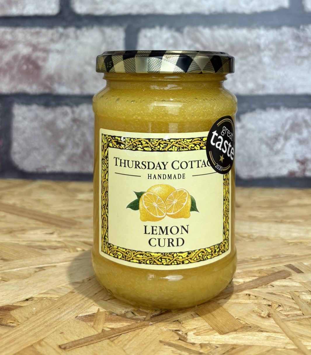 jar of lemon curd